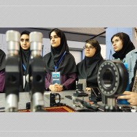 کارگاه آموزش تخصصی یک روزه با عنوان "مبانی لیزر و فوتونیک کاربردی"<br>ویژه دانشآموزان منتخب سومین کارسوق اپتیک و لیزر سازمان ملی پرورش استعدادهای درخشان<br>با همکاری پژوهشگاه توسعه فناوریهای پیشرفته (مجموعه شتابدهنده تخصصی لیزرپورت، مهرماه 1403)